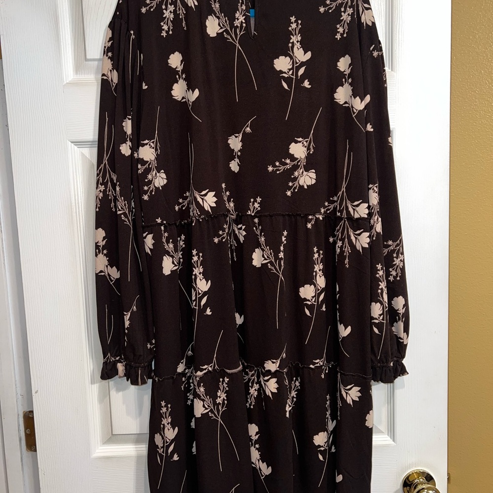 LuLaRoe Annabelle Ruffled Tiered Dress EUC - Picture 3 of 4